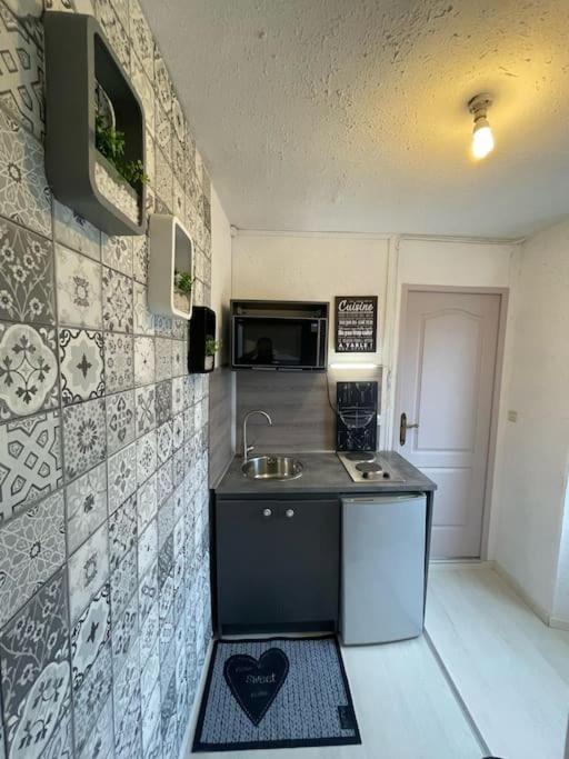 Appartement Chaleureux Au Calme Proche Du Chateau Mauleon ภายนอก รูปภาพ